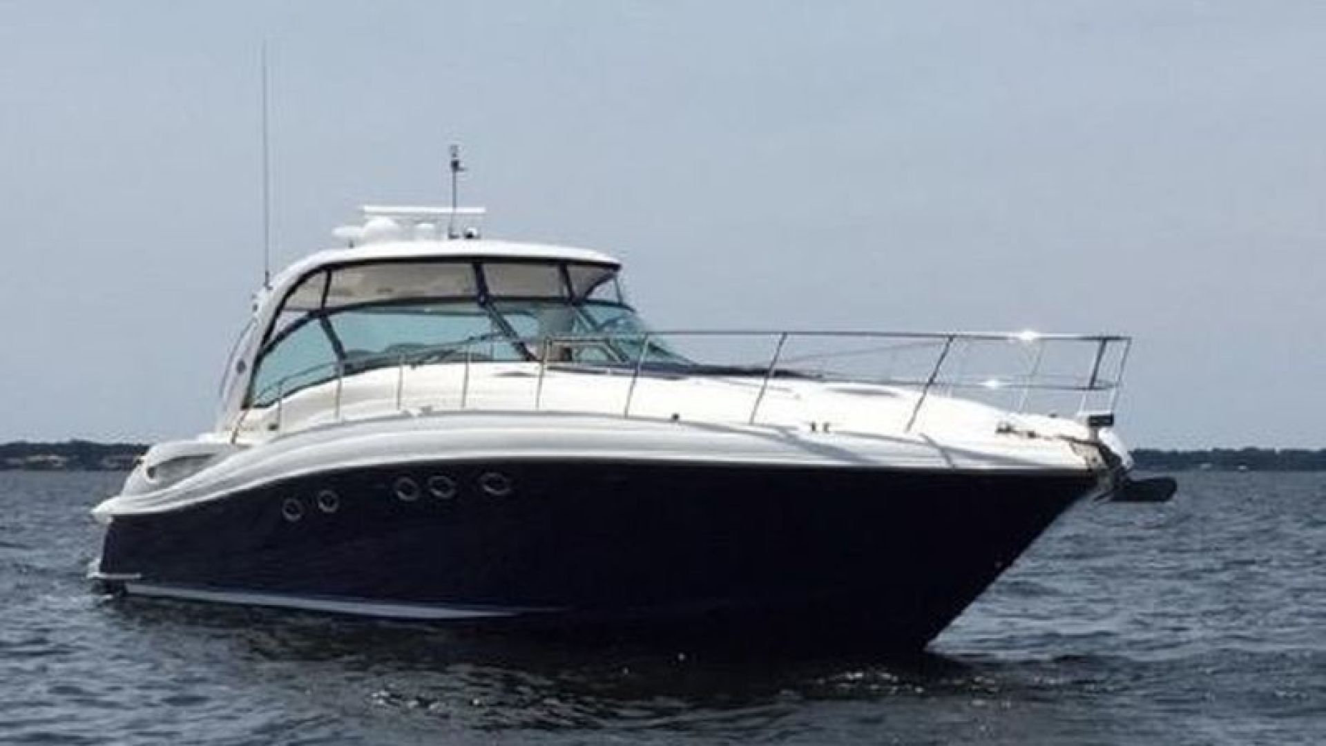 2005 Sea Ray Sundancer - Image 1
