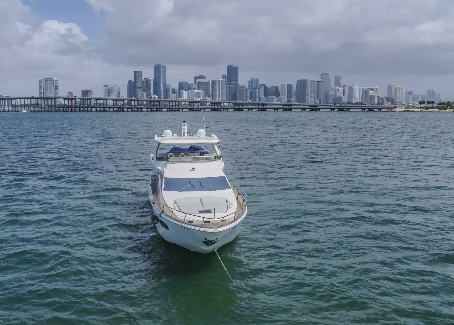 2008 Azimut 75 - Image 4