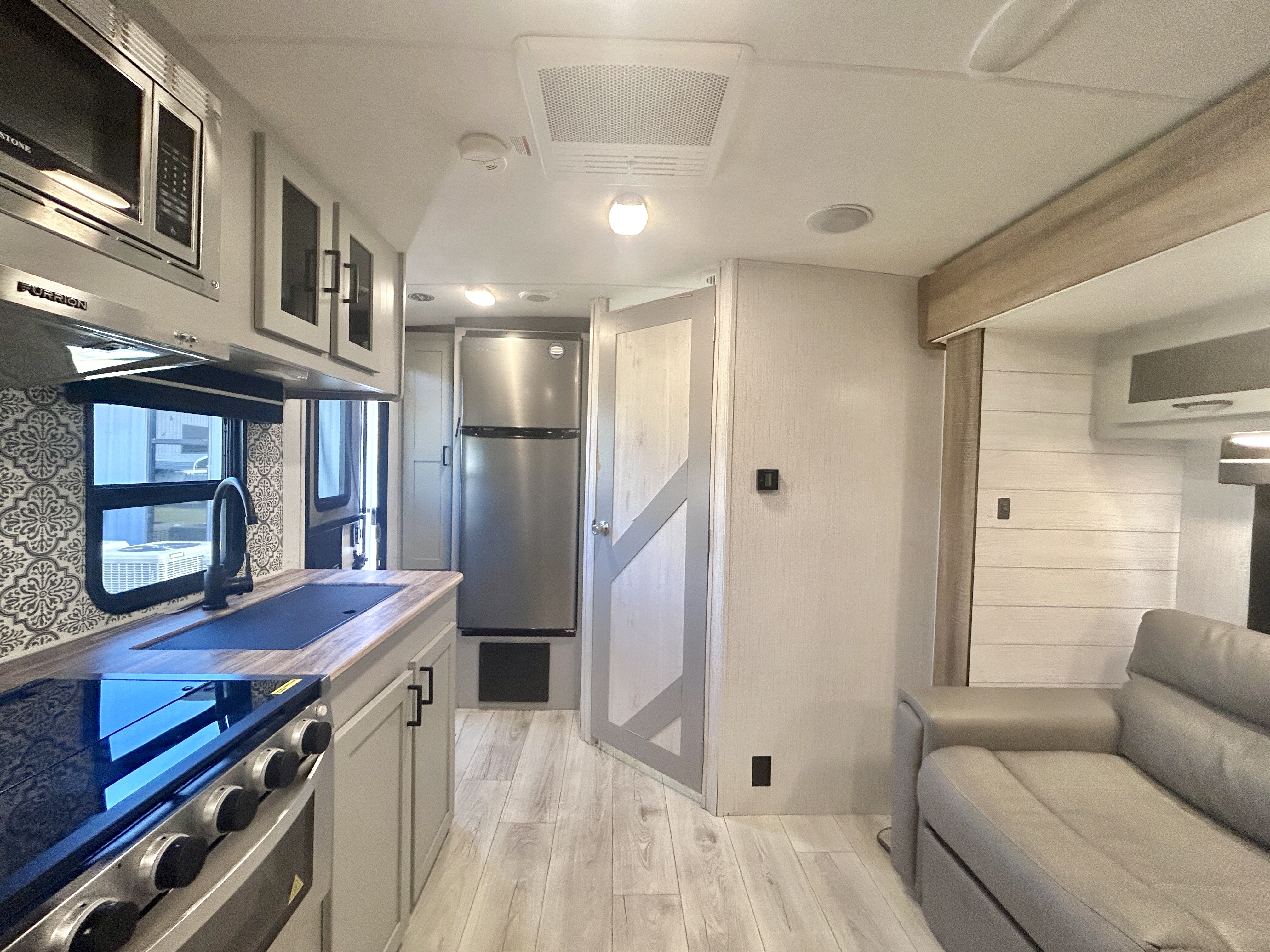 2022 Heartland North Trail Ultra-Lite NT 21RBSS - Image 15