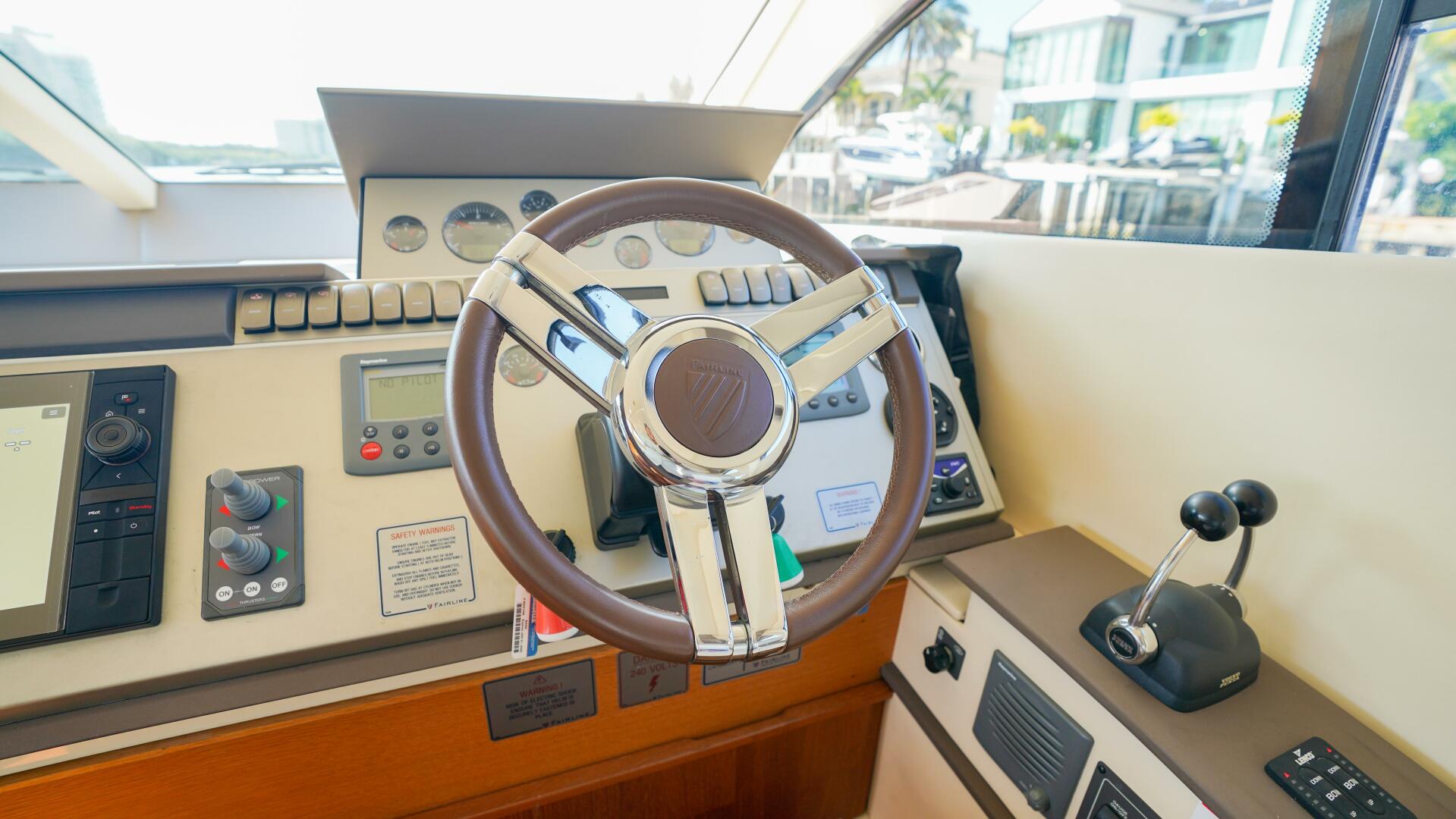 2009 Fairline - Image 18