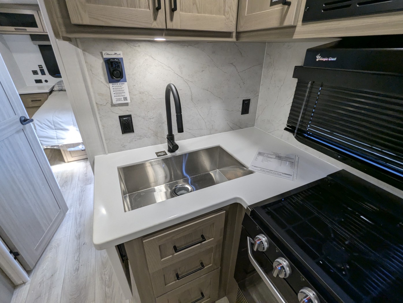 2027 Forest River Rockwood Ultra Lite 2618RD - Image 23