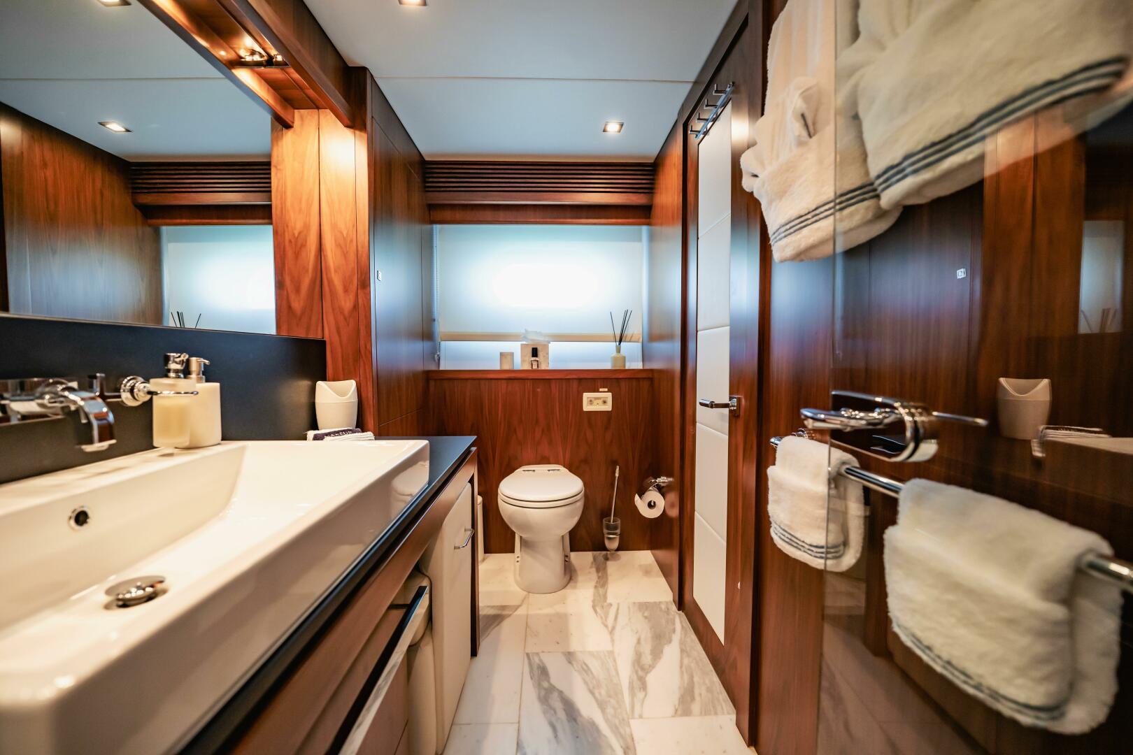 2011 Sunseeker 34 Metre Yacht - Image 65