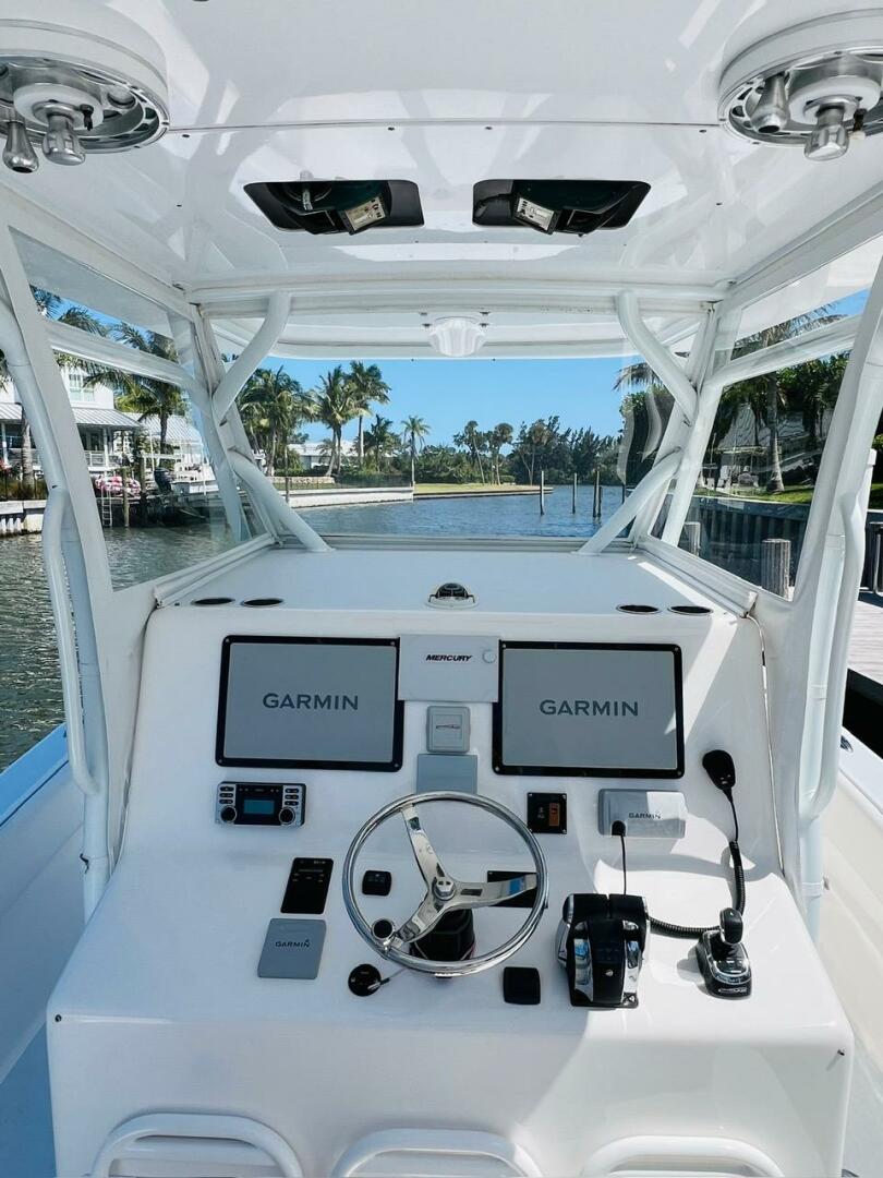 2015 Billfish 39 Custom CC - Image 47