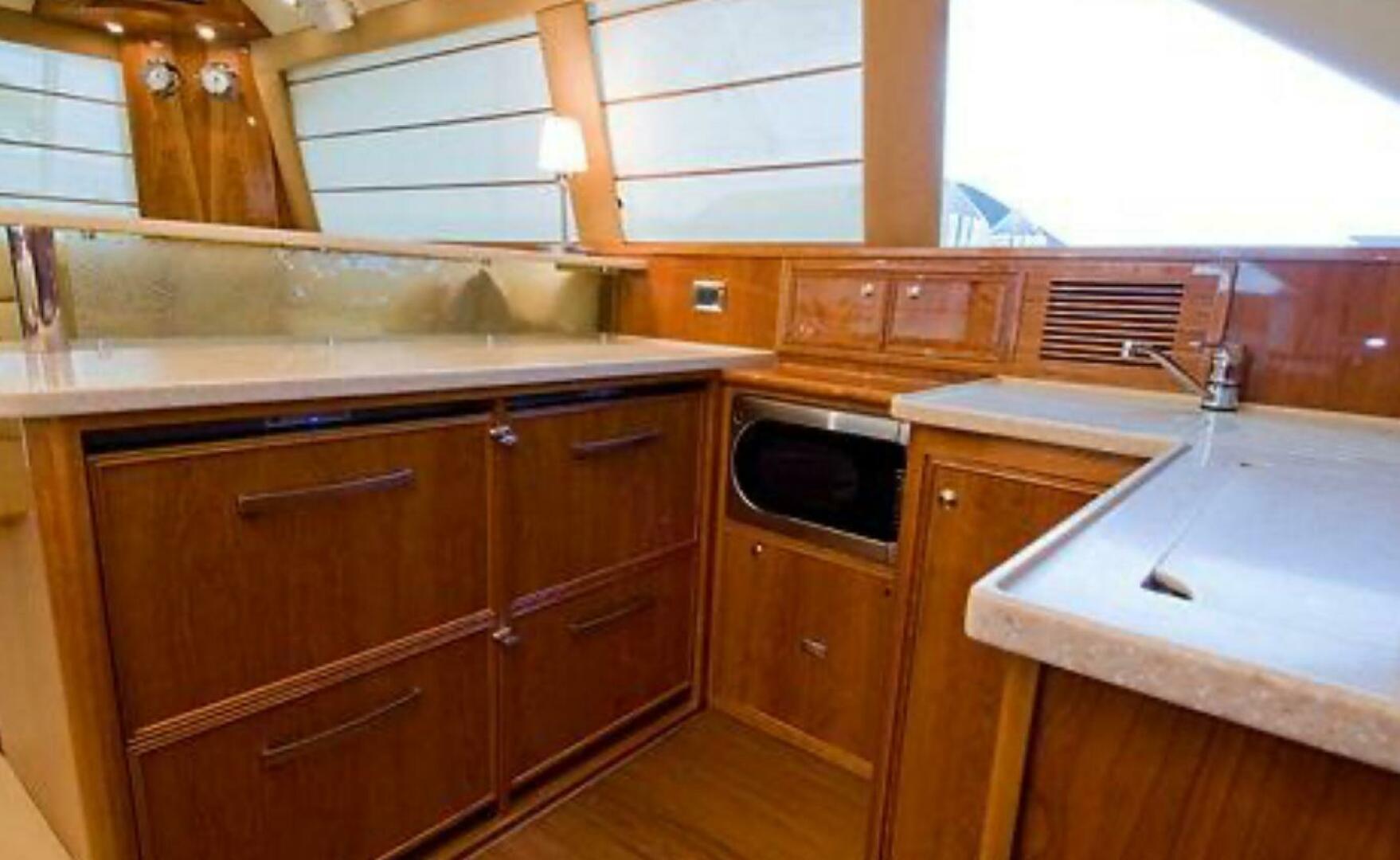 2009 Riviera 47 Enclosed Flybridge Series II - Image 34