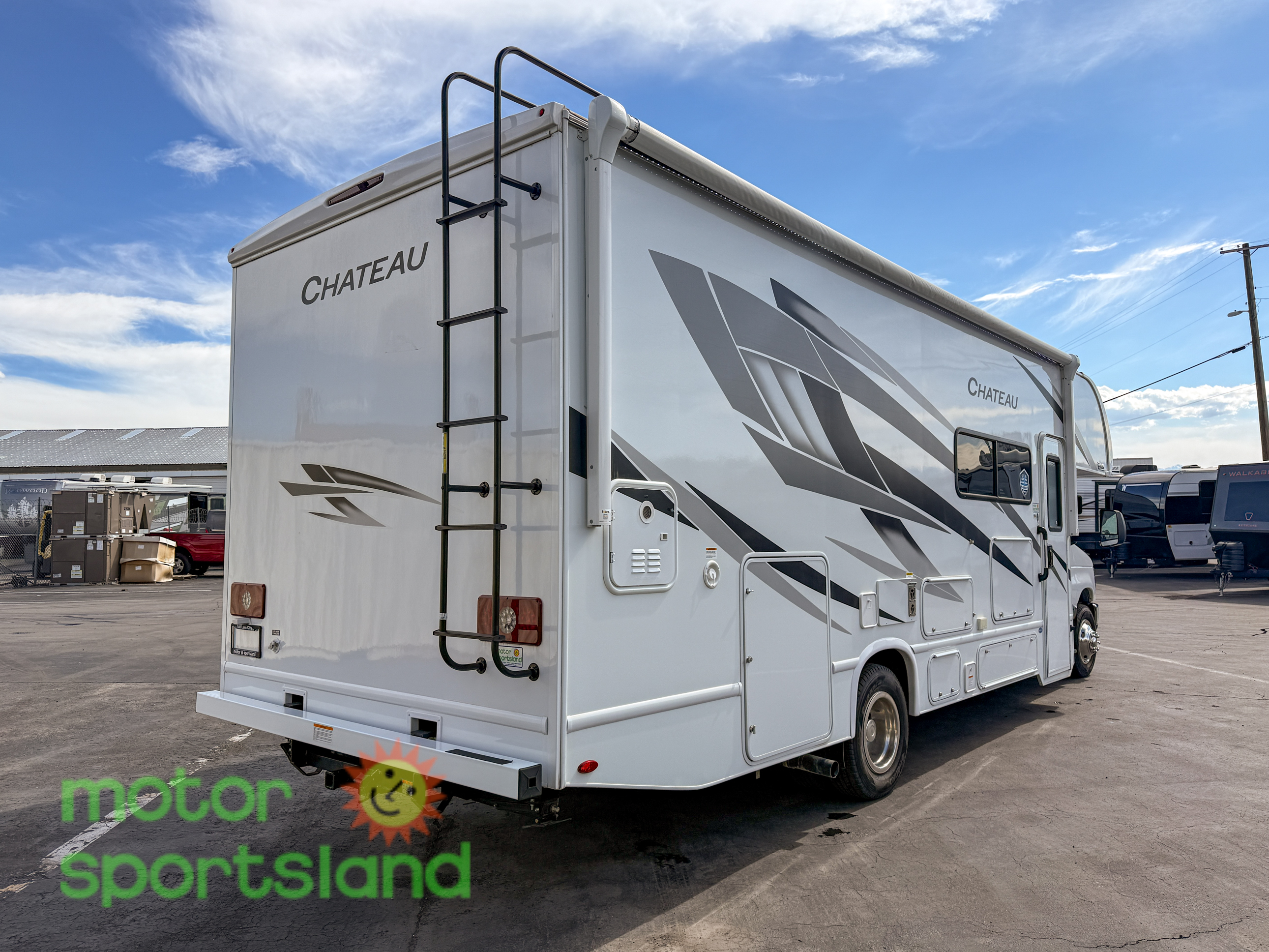 2025 Thor Motor Coach Chateau 27P - Image 5