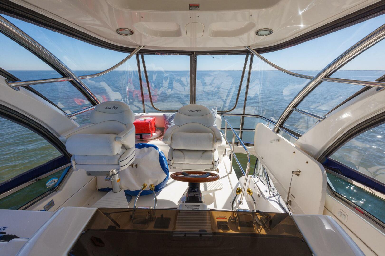 2006 Sea Ray 52 Sedan Bridge - Image 24