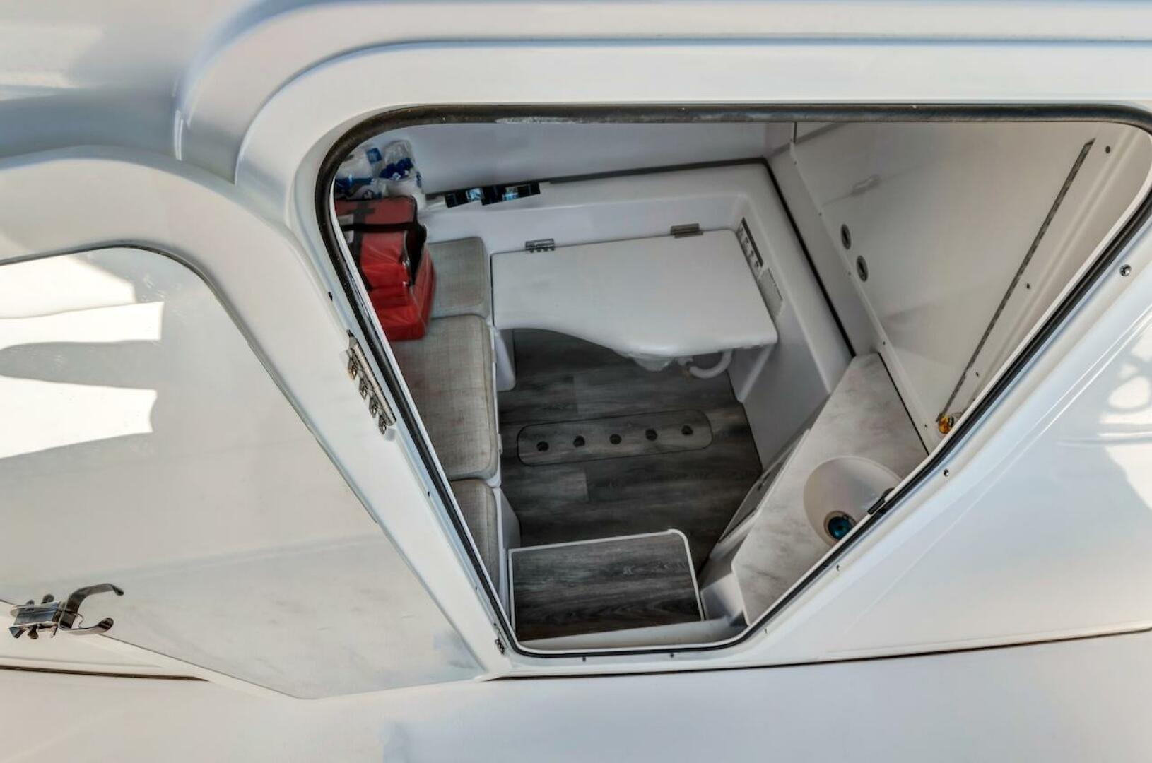 2022 Sportsman Open 352 Center Console - Image 28