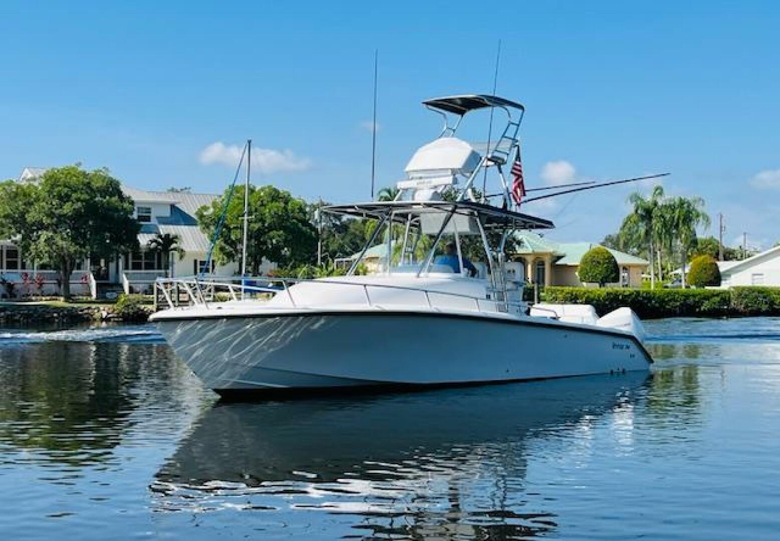 1999 Venture 34 Walkaround with Tower - Image 4
