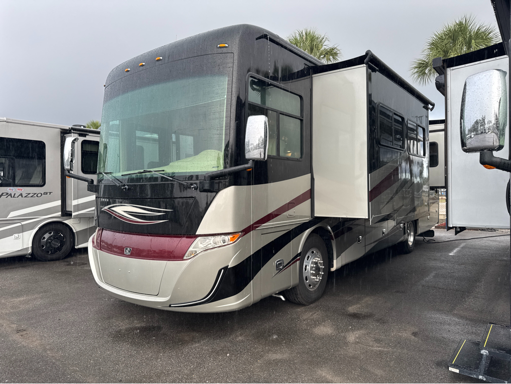 2018 TIFFIN ALLEGRO RED 33AA - Image 3