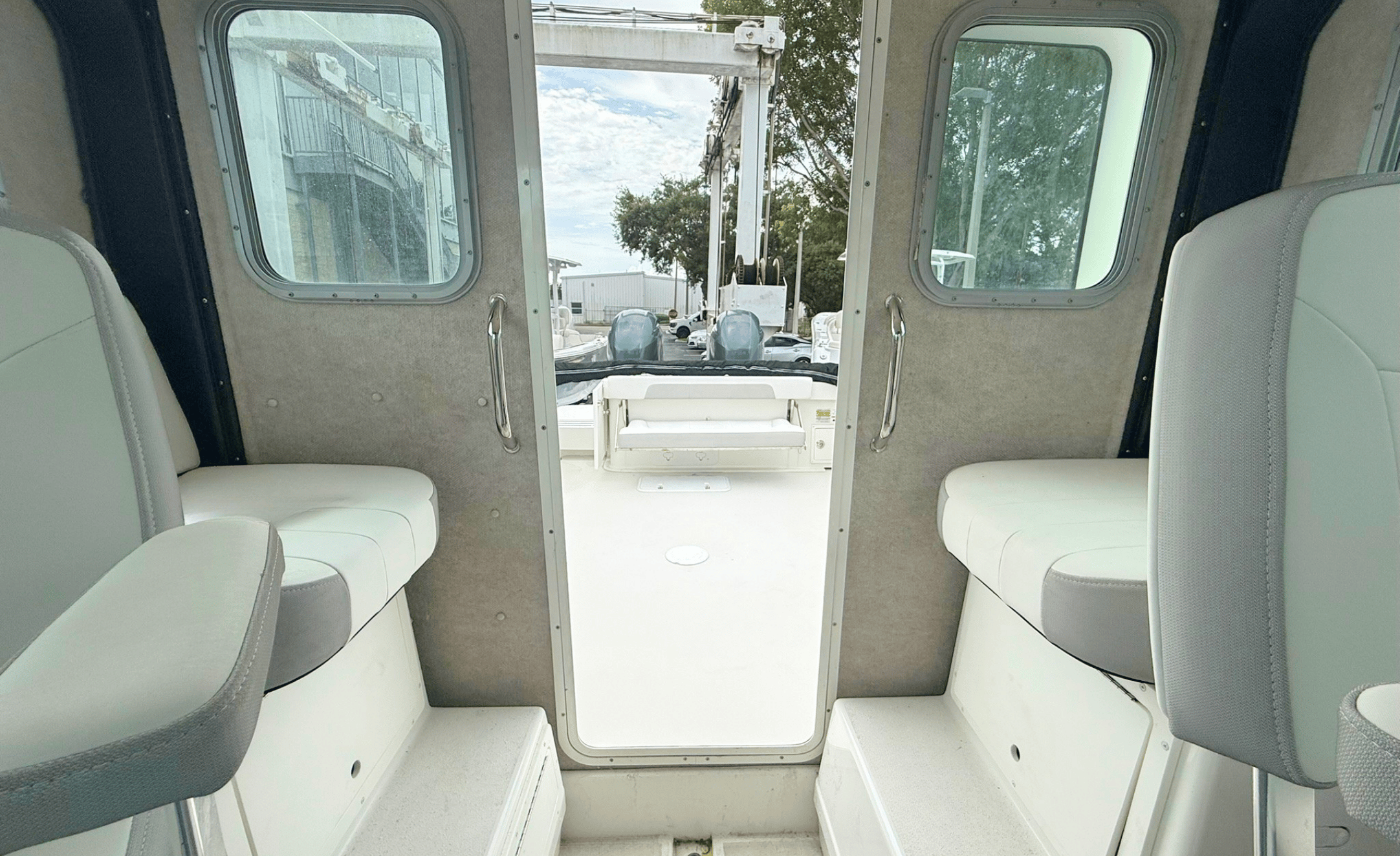2023 PARKER 2520 XLD - Image 33
