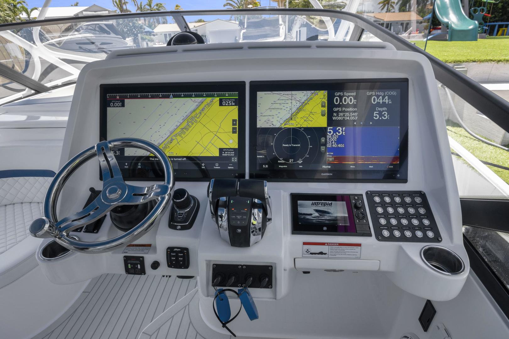 2020 Intrepid 477 Evolution - Image 16