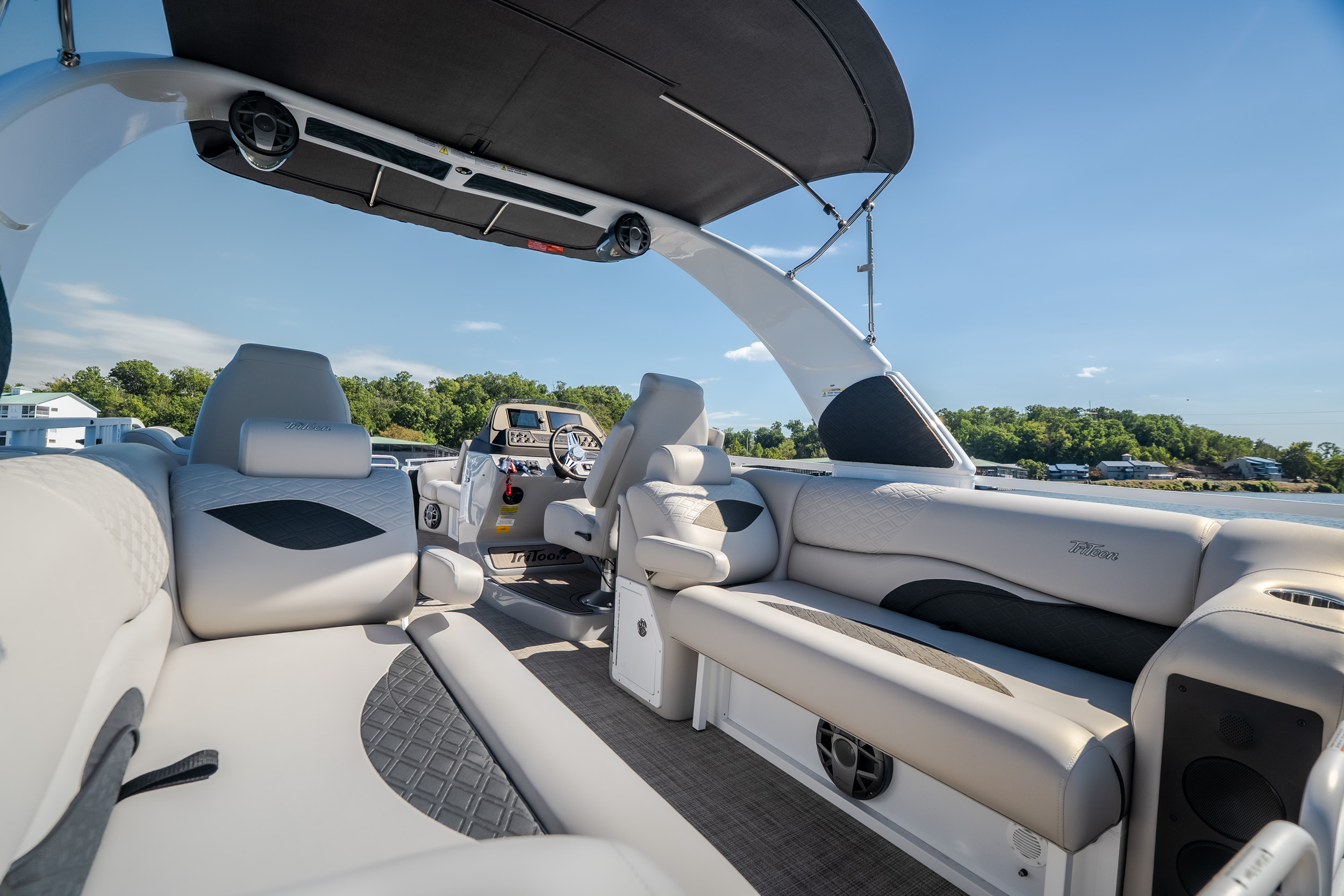 2026 JC Tritoon Sporttoon 26TT - Image 28