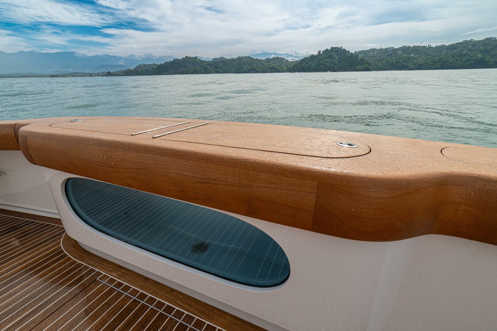 2022 Jarrett Bay - Image 32
