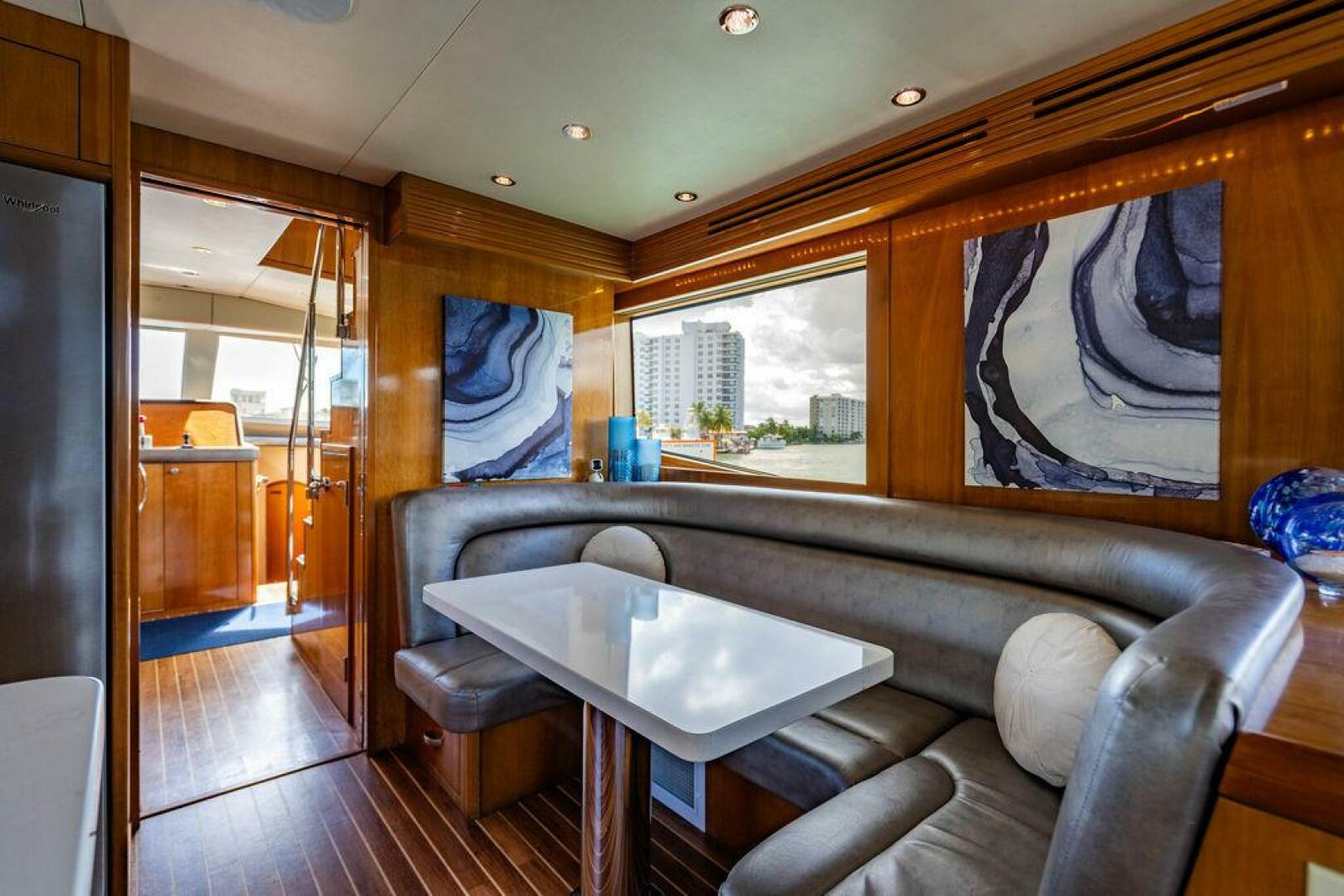2003 Hatteras Cockpit MY - Image 7