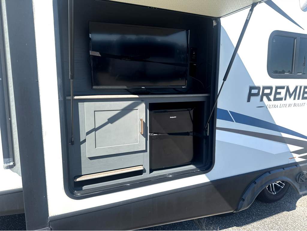 2022 KEYSTONE BULLET 30RIPR - Image 5