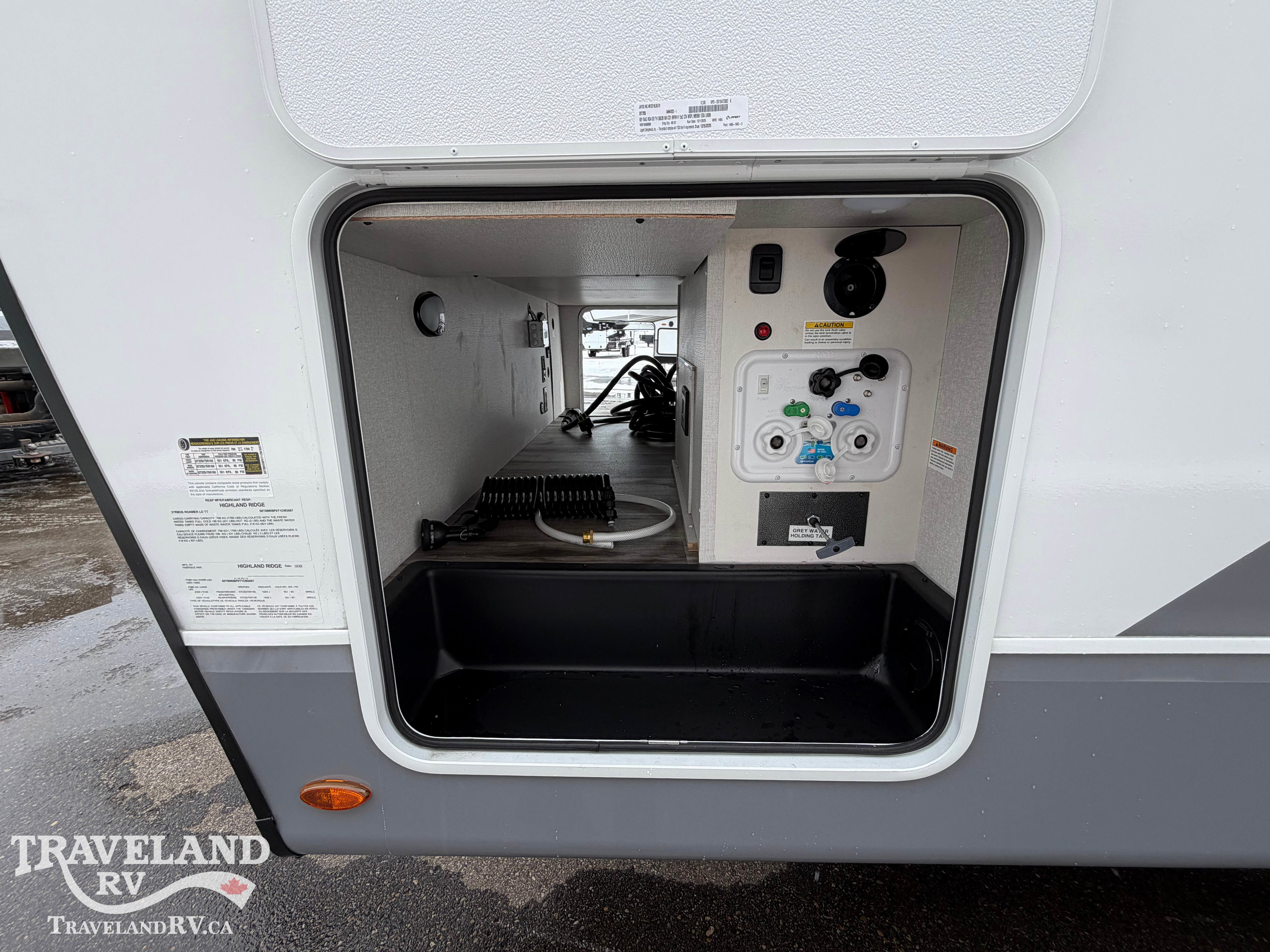 2026 Highland Ridge Roamer Light Duty 27RBOS - Image 7