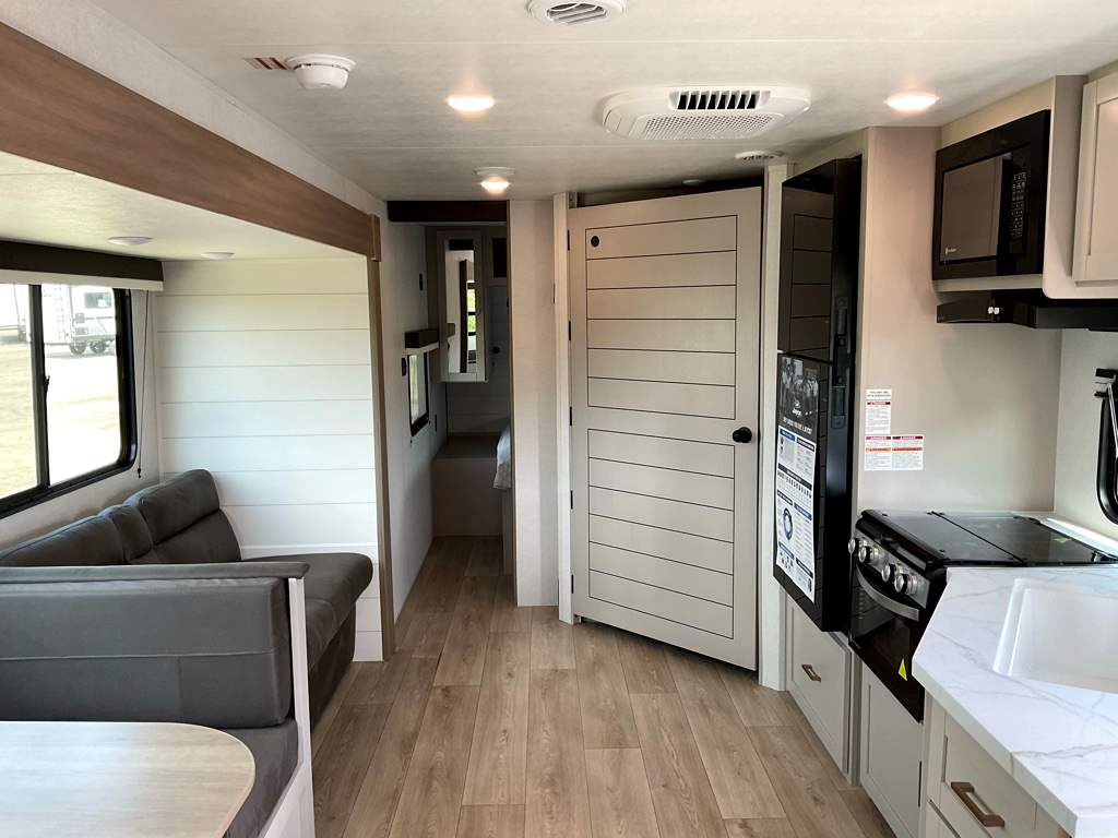 2027 JAYCO Jay Flight 263BHS - Image 5