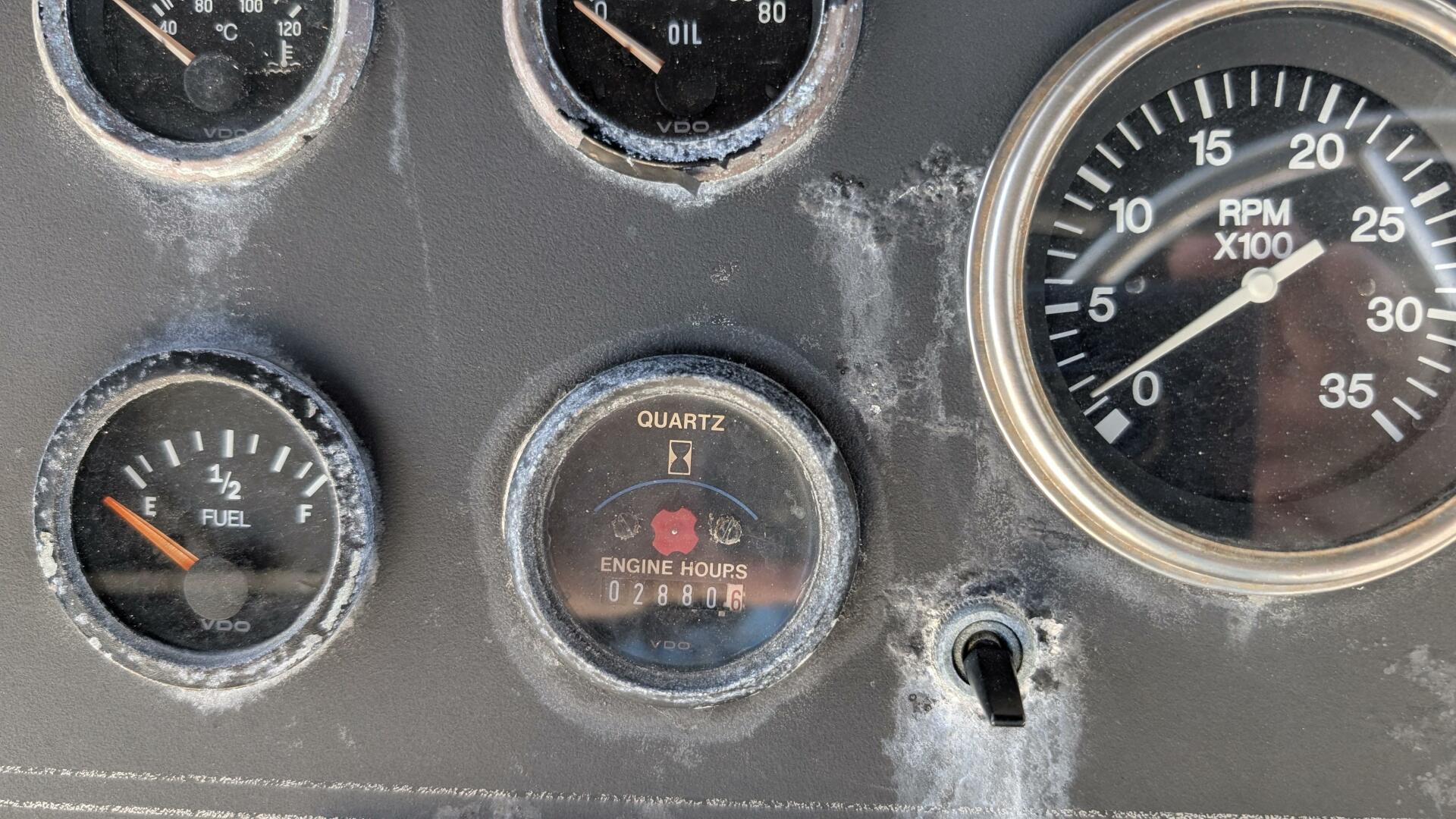 1994 Carver 370 AFT CABIN - Image 46