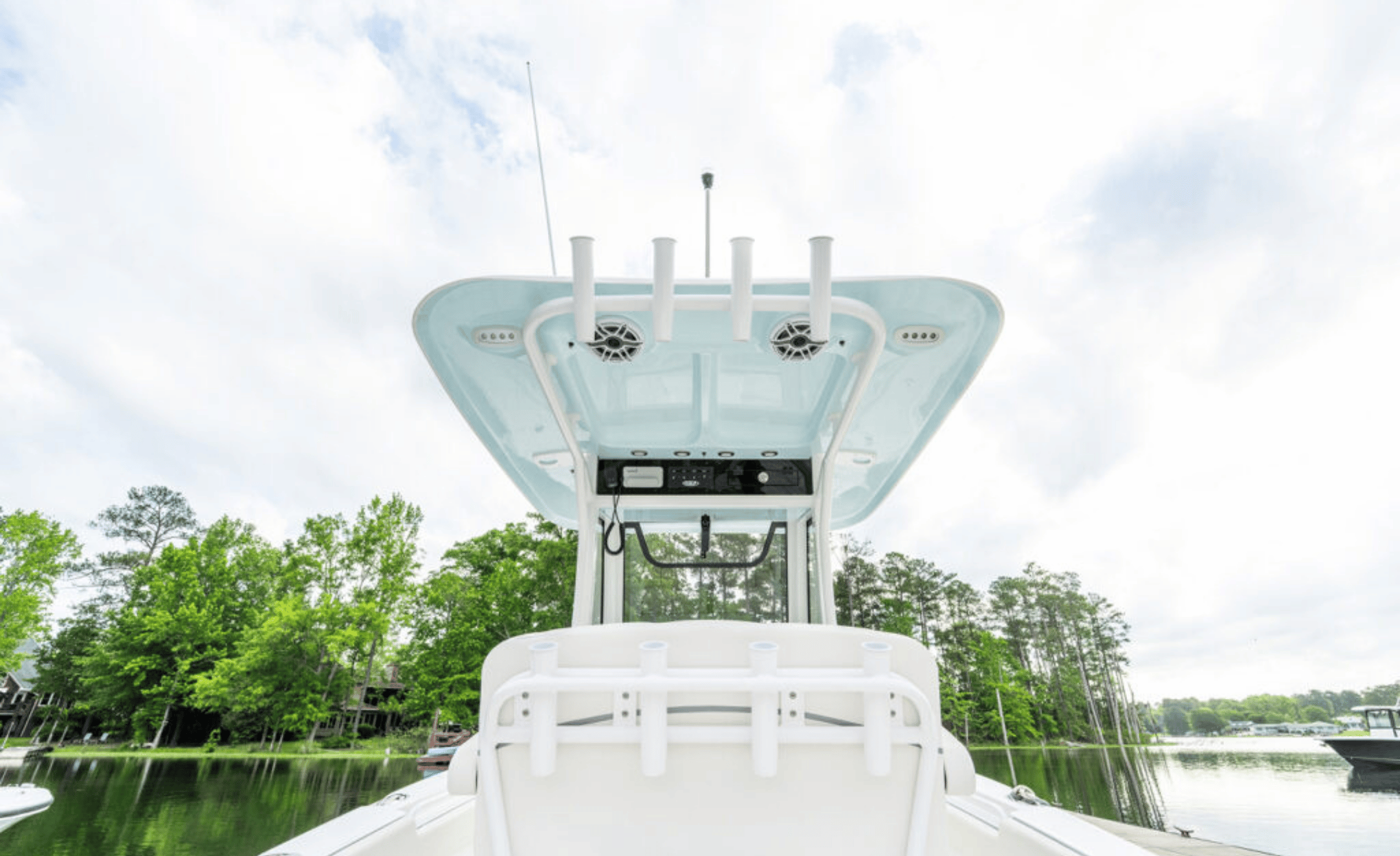 2027 Sea Hunt Gamefish 27FS - Image 5