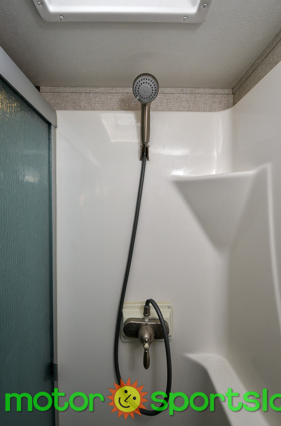 2018 Keystone Montana HM384BR - Image 34