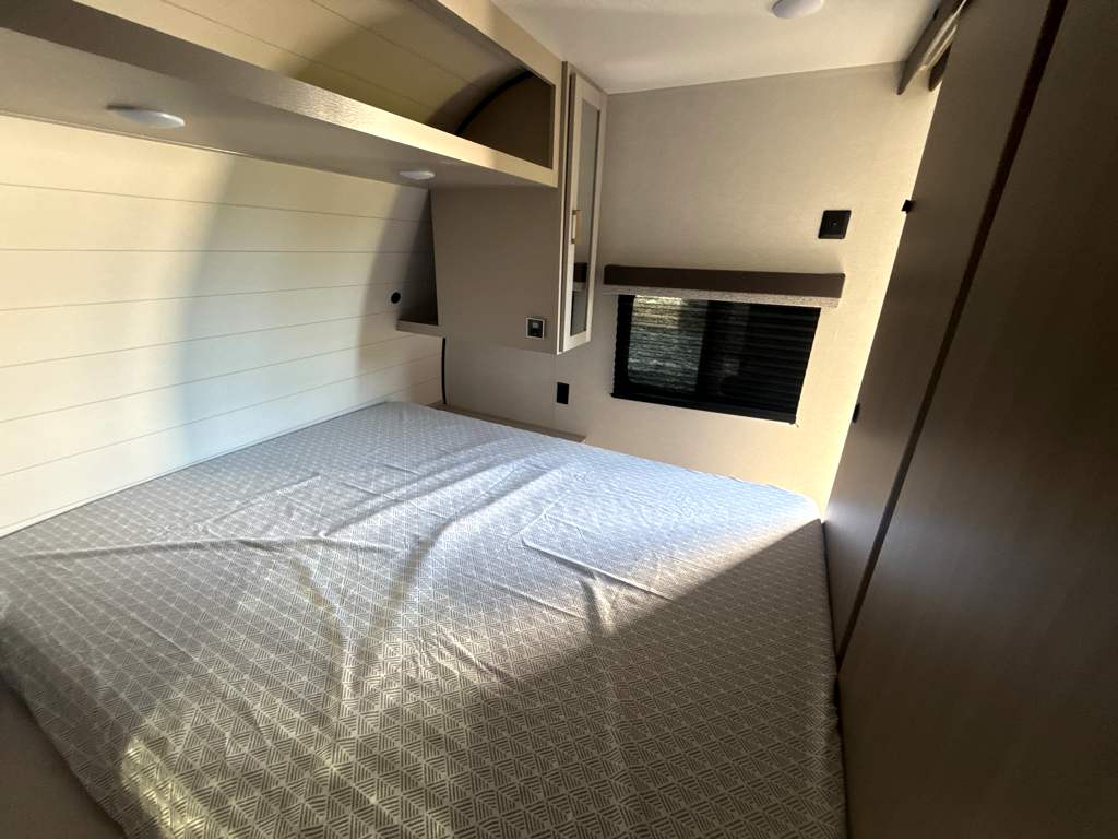 2027 Jayco Jay Flight SLX 261BHS - Image 23