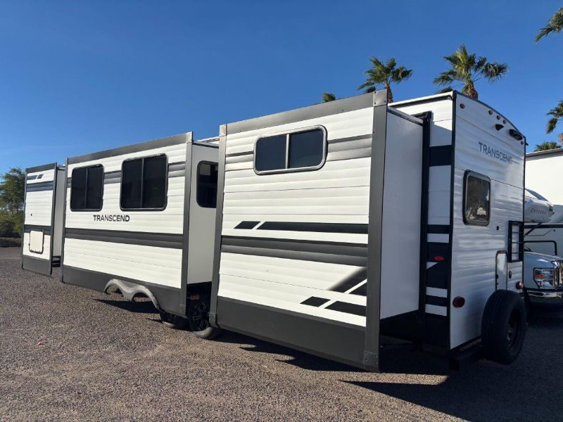 2026 Grand Design Transcend 335BHT - Image 3