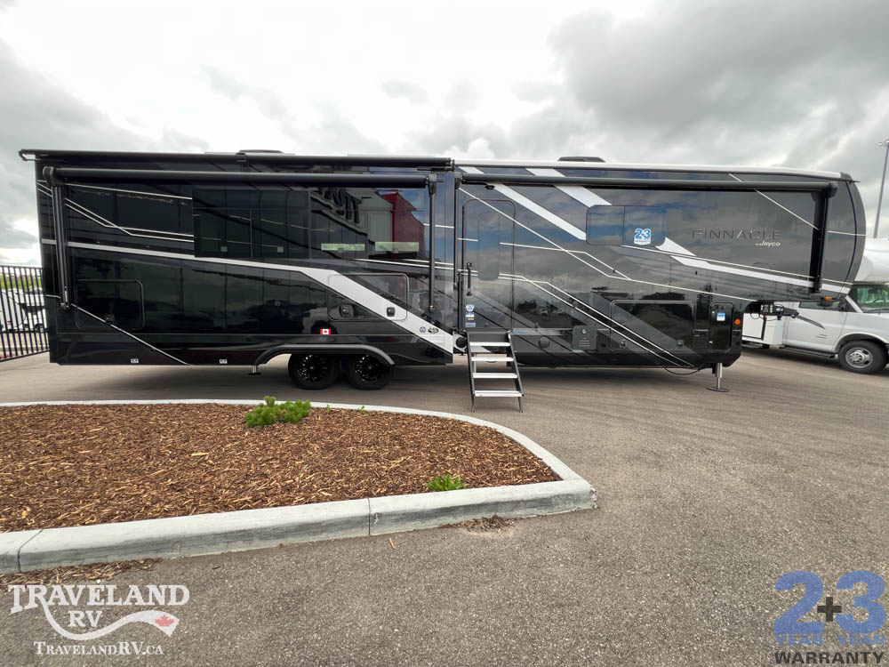 2027 Jayco Pinnacle 38FBRK - Image 10