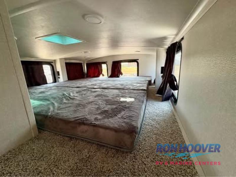 2026 JAYCO NORTHPOINT 390CKDS - Image 3