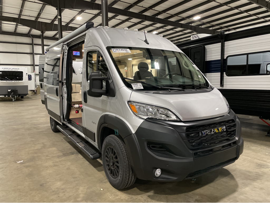 2027 Jayco Swift