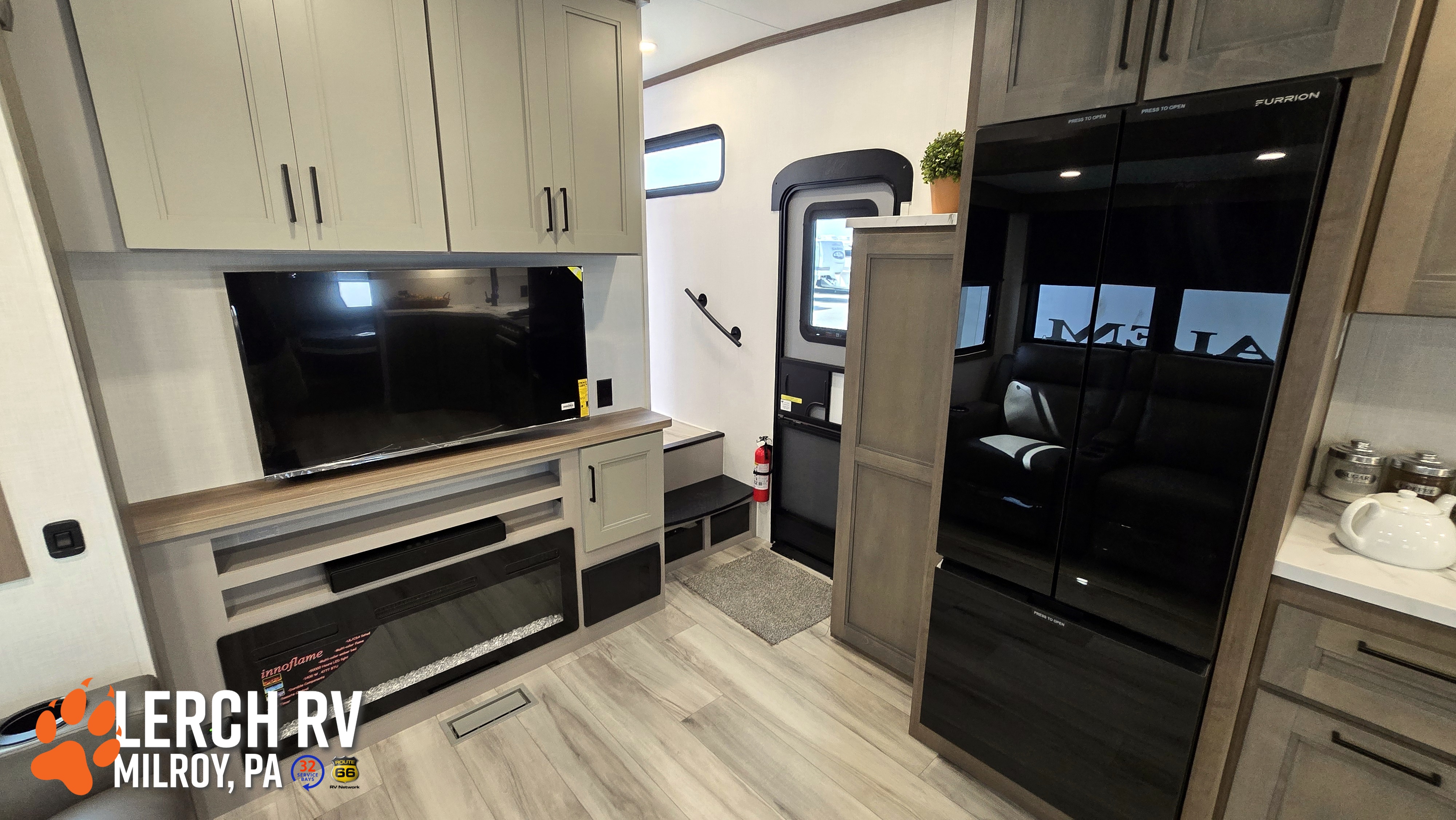 2026 KZ RV Durango HT D286BHD - Image 27