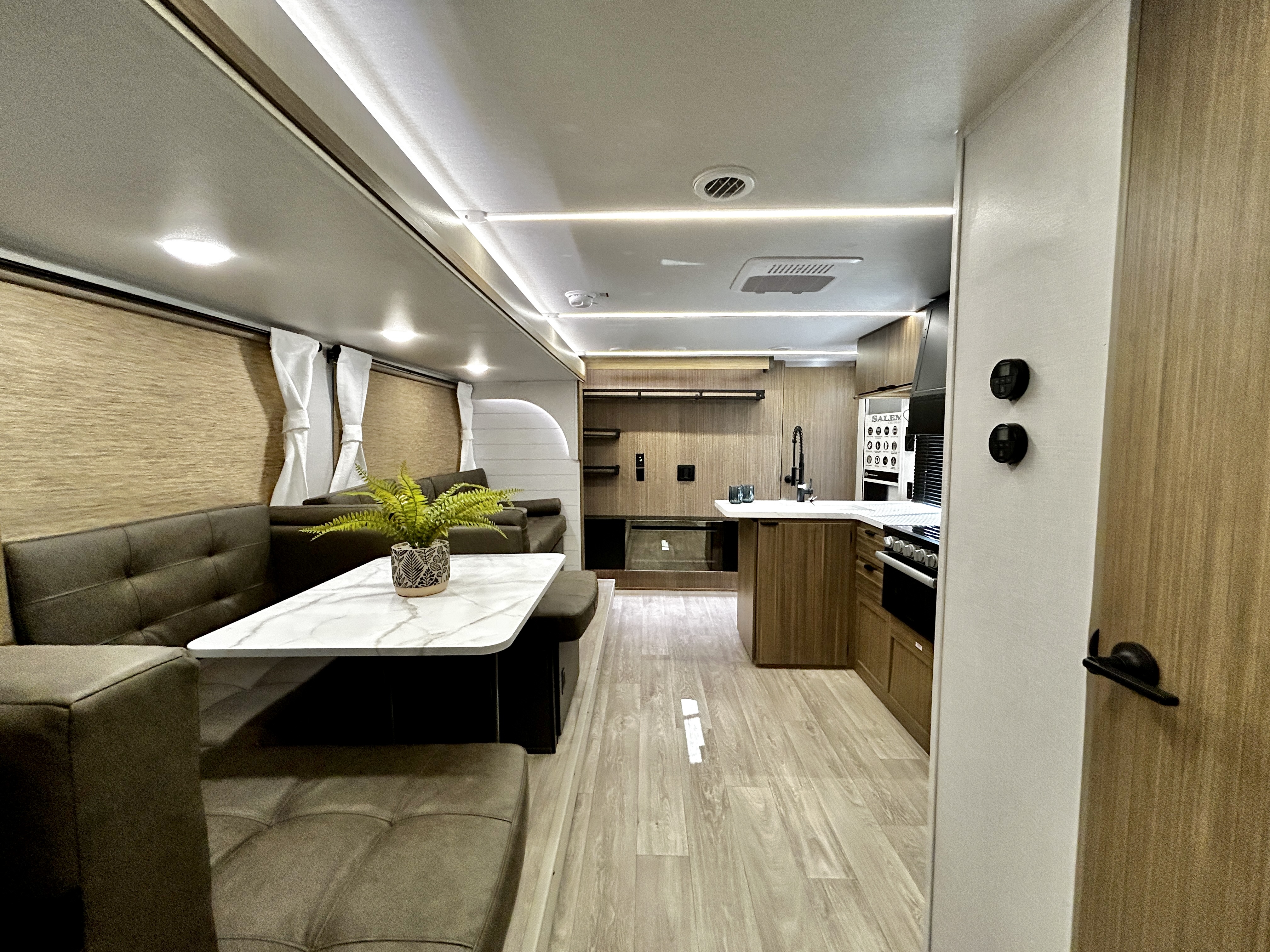 2026 Forest River Salem Cruise Lite 273QBXL - Image 14