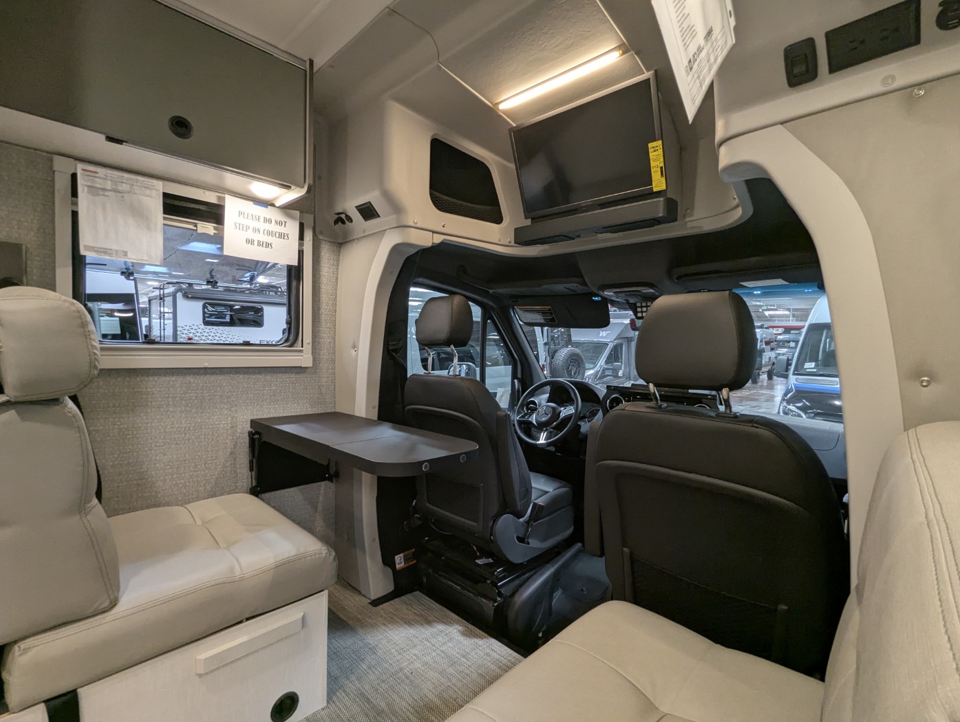 2026 Winnebago EKKO Sprinter 23B AWD - ATH Edition - Image 26