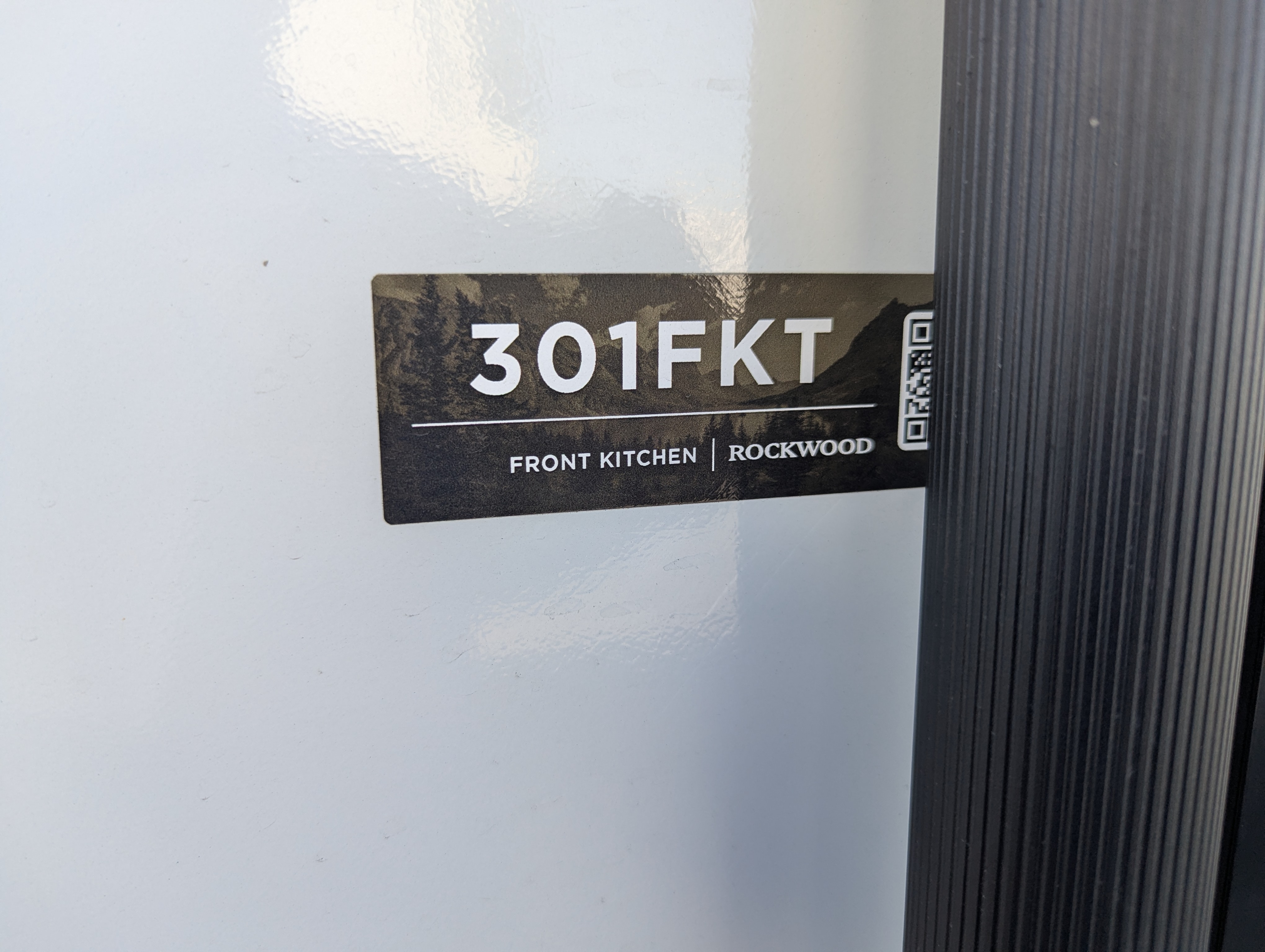 2026 Forest River Rockwood Ultra Lite 301FKT - Image 6