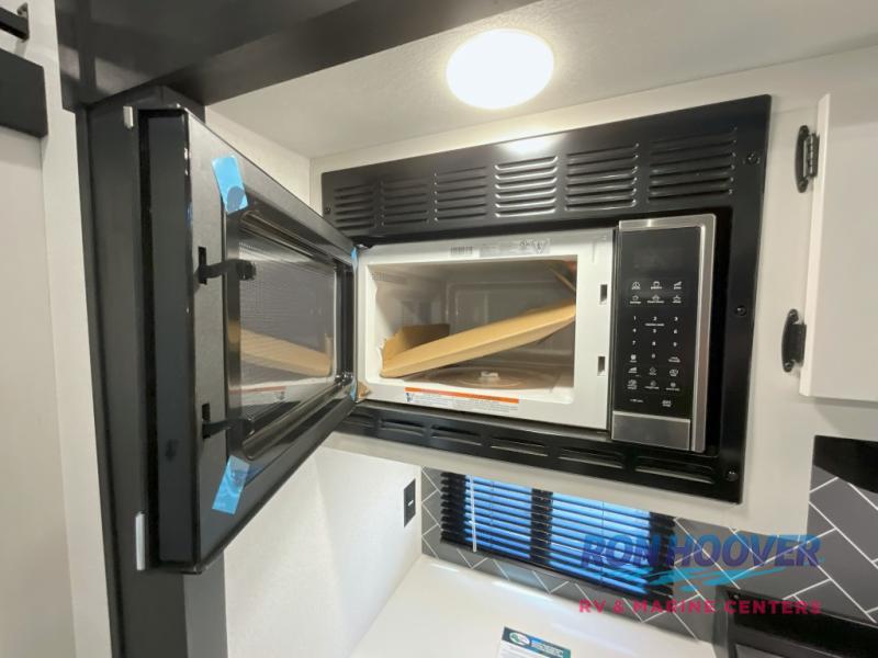 2026 PALOMINO 402LFT - Image 21