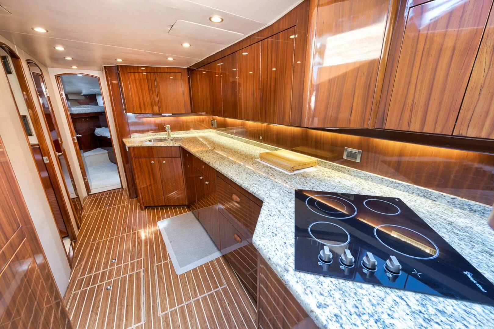 2007 Viking 52 Sport Coupe - Image 23