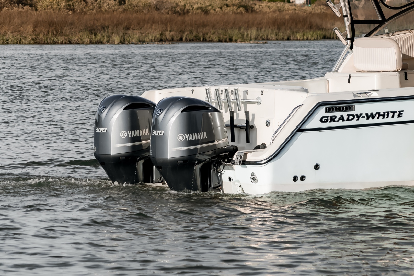 2003 Grady-White - Image 5