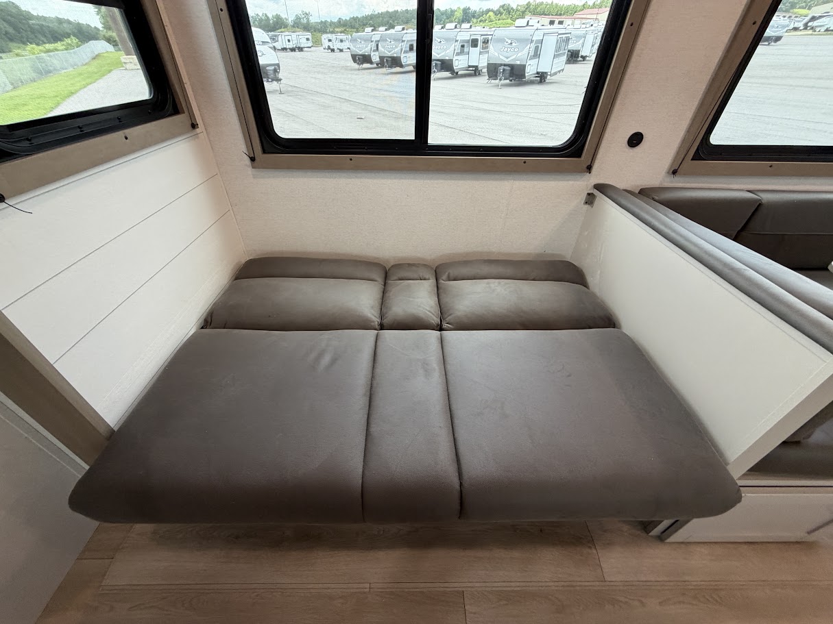 2027 JAYCO JAY FLIGHT 330TBS - Image 16