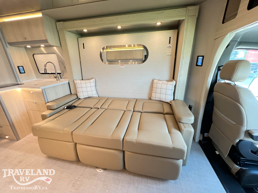 2025 AIRSTREAM ATLAS MURPHY SUITE E1 - Image 27