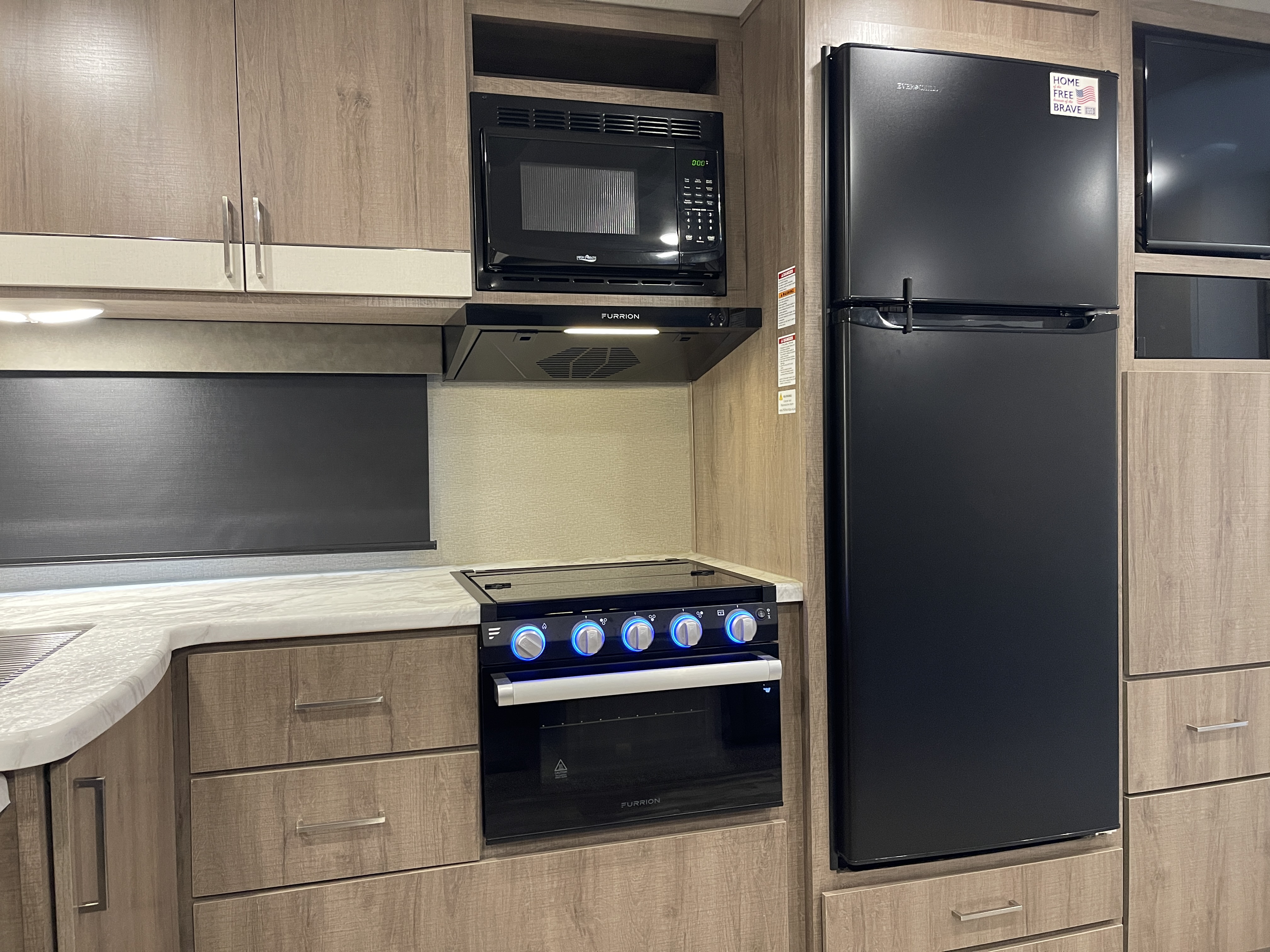 2022 Grand Design Imagine 2800BH - Image 18