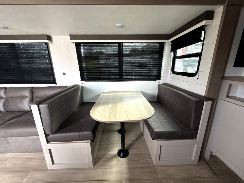 2027 JAYCO JAY FLIGHT 262RLS - Image 12