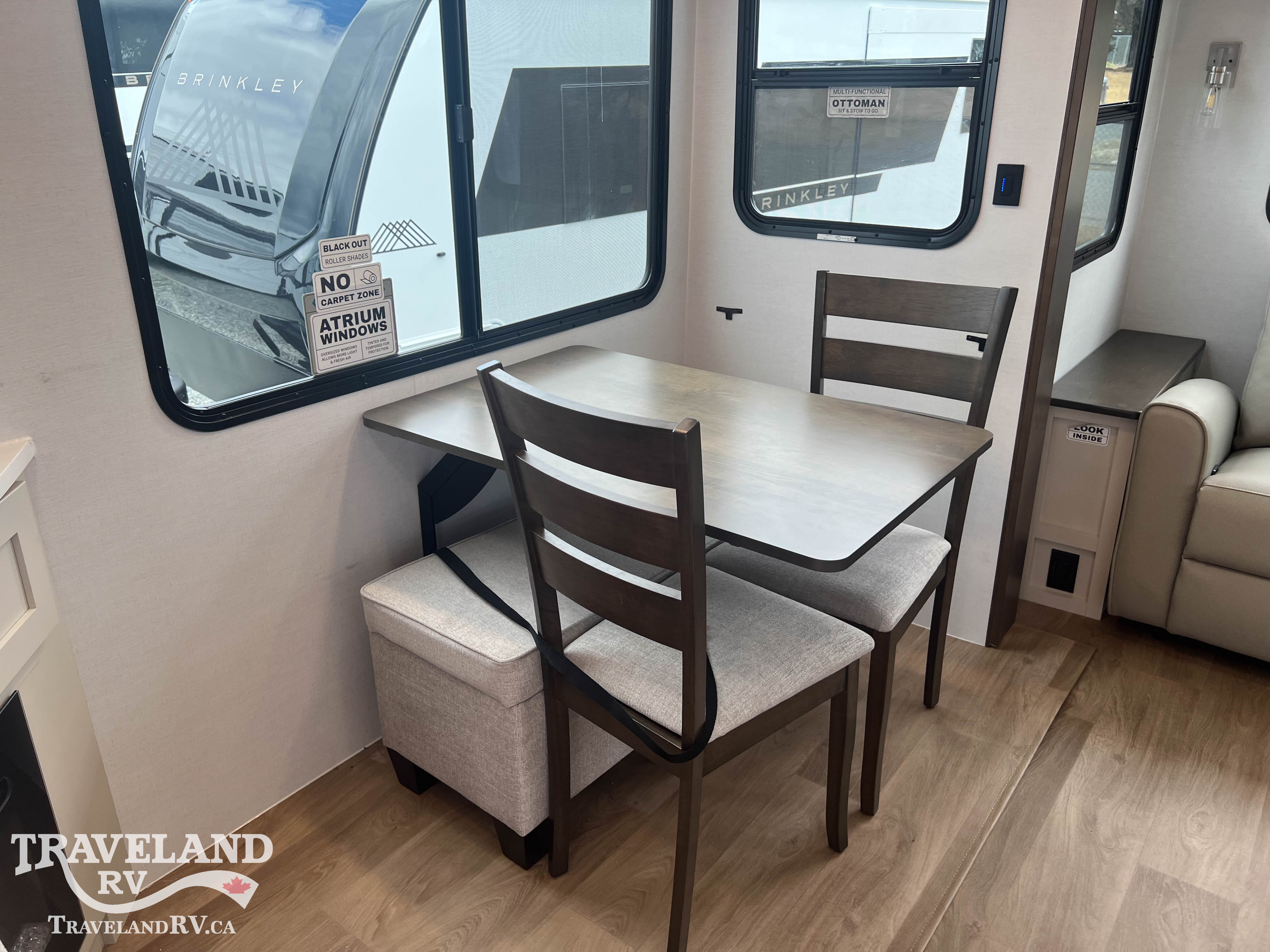 2027 Alliance RV Avenue 25RL - Image 10