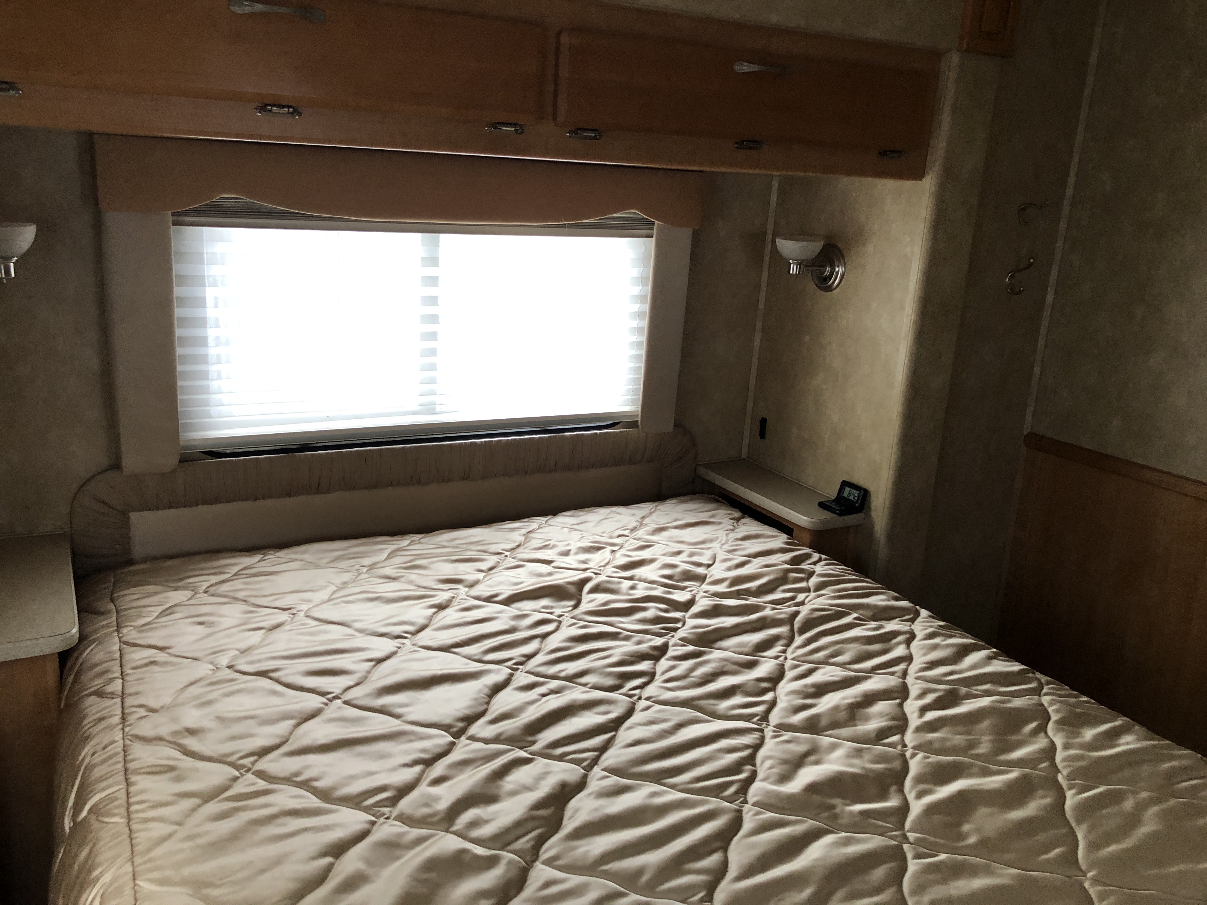 2006 Forest River 340 - Image 20