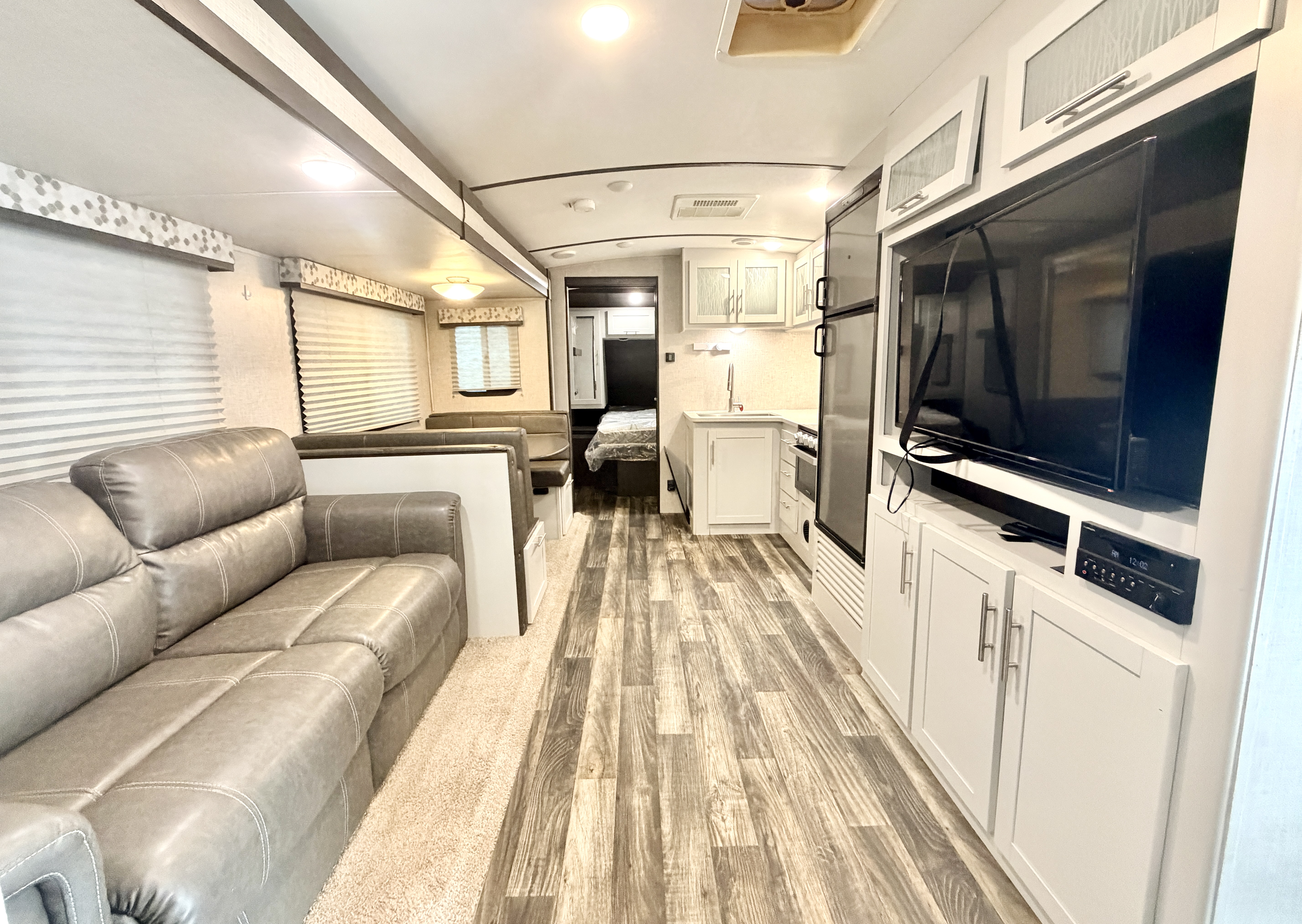 2019 Keystone PREMIER 298BHPR - Image 8