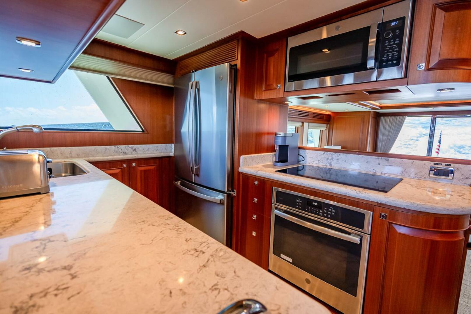 2022 Hampton 658l Endurance - Image 16