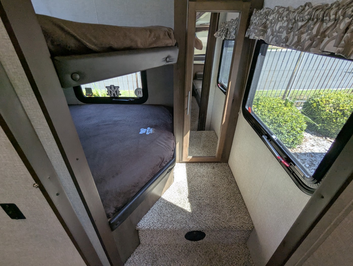 2019 Keystone Cougar Half-Ton West 29RDBWE - Image 33
