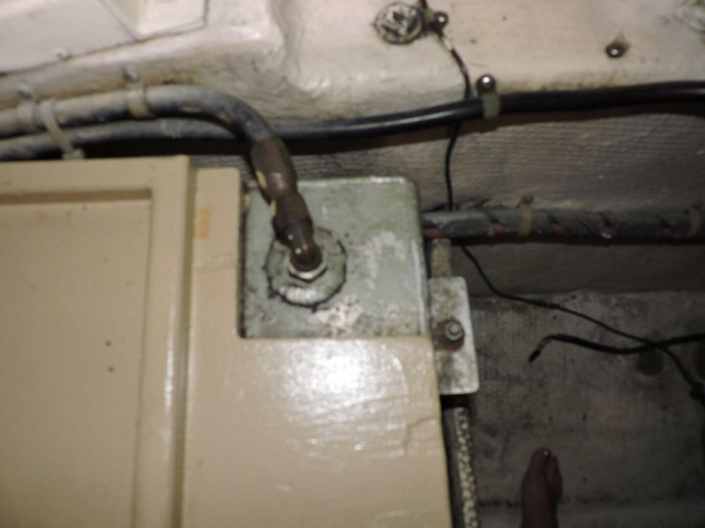 1990 Post 44 - Image 70