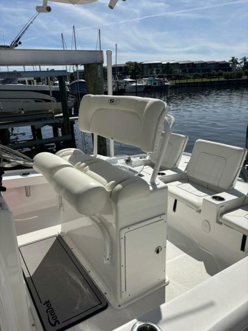 2020 Sea Hunt BX22 - Image 8