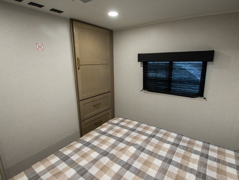 2026 Jayco Eagle SLE 28BHU - Image 24