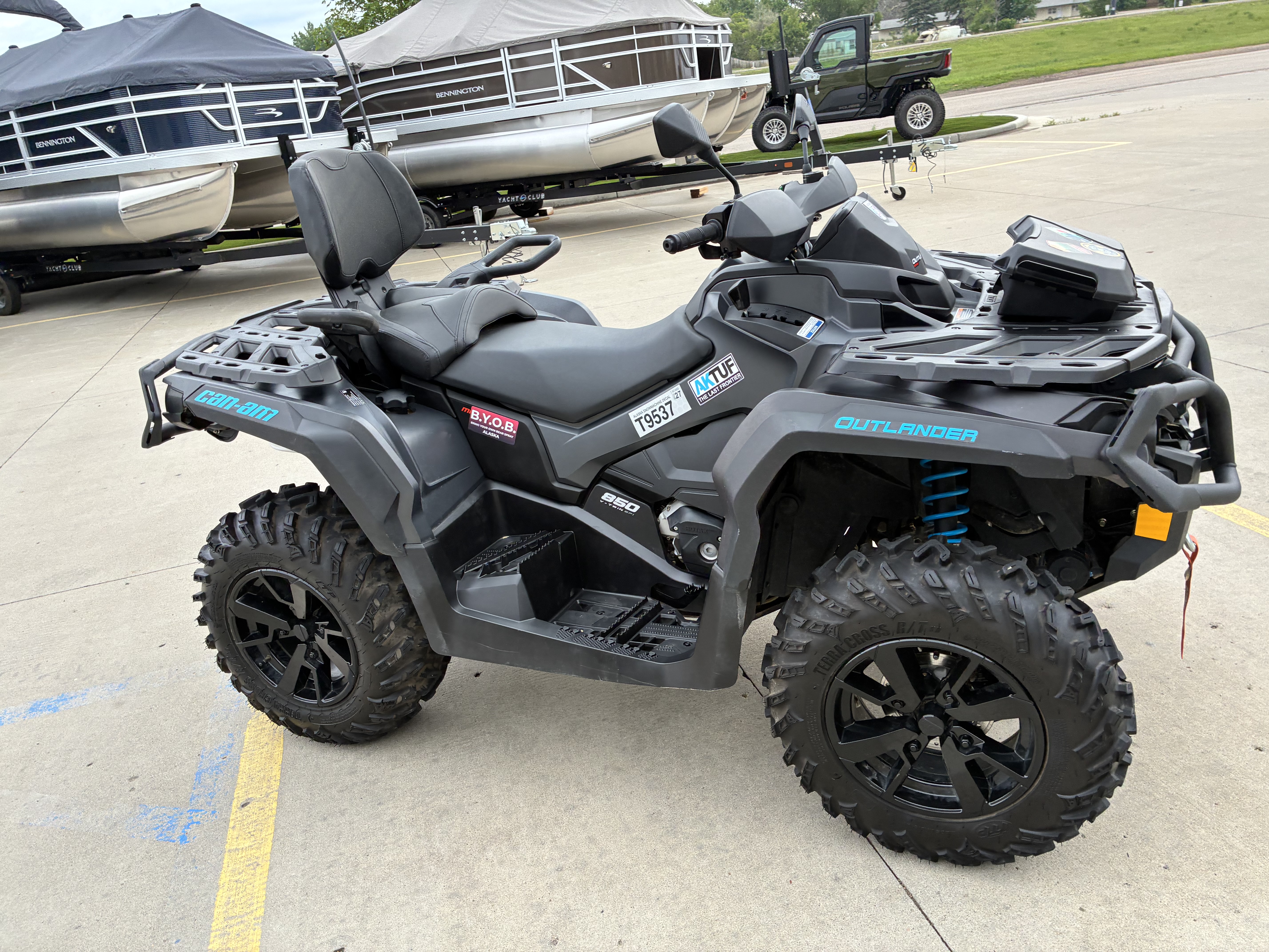 2021 Can-Am Outlander™ MAX XT 850 - Image 5
