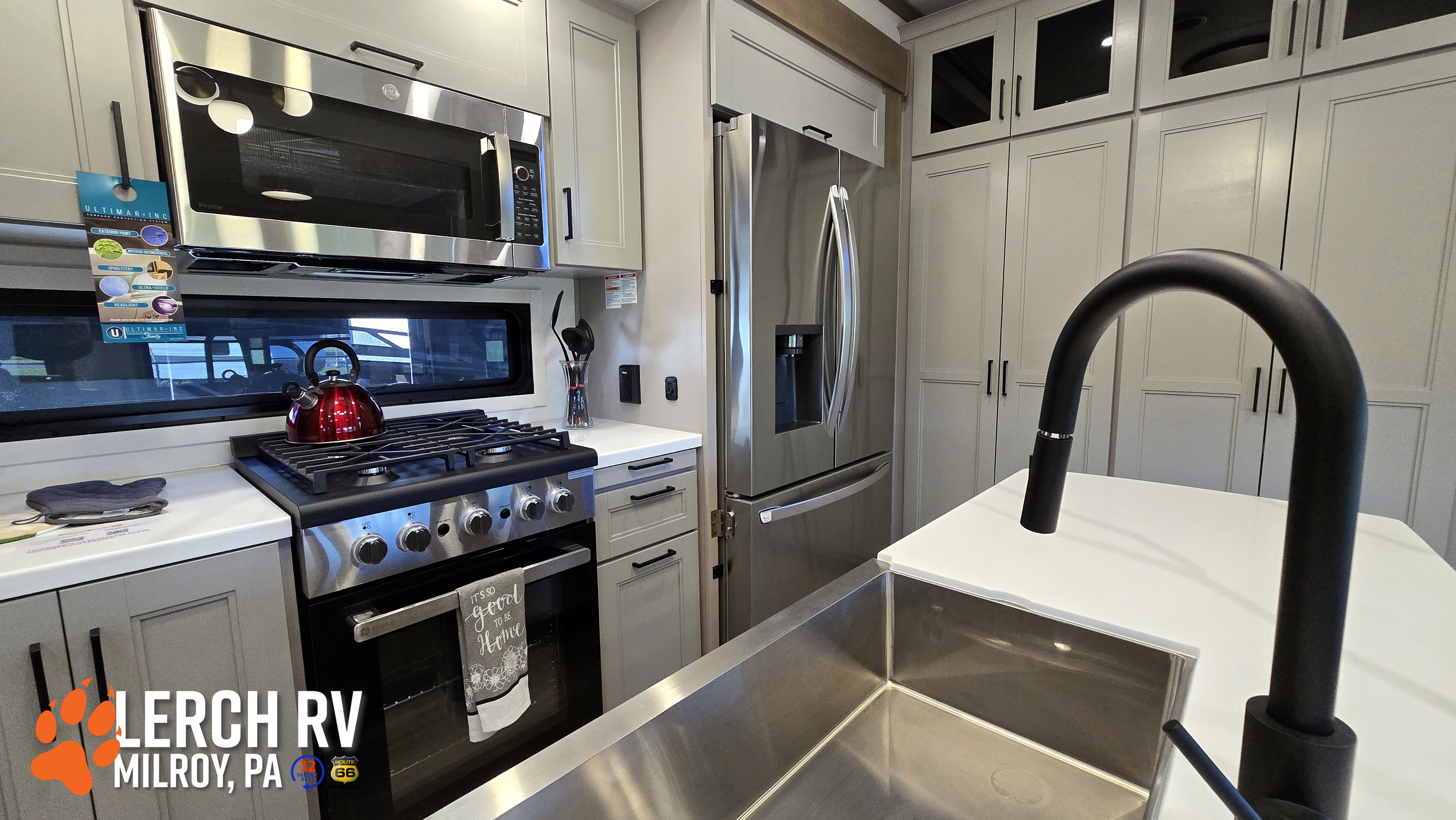 2027 KZ RV Durango Gold G366FBQ - Image 34